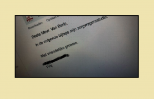 Pijnlijk: Meisje stuurt verkeerde bijlage naar haar docent! Bijlage