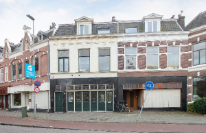 Dit huis op Funda heeft een snackmuur voor je Frikandellen! Funda