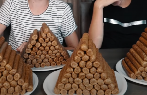 Hier win jij 10.000 euro door zoveel mogelijk Frikandellen te eten! Frikandellen