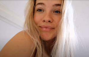 Juultje Tieleman laat met strandfoto zien dat het allemaal nóg warmer kan op Instagram! Juultje Tieleman