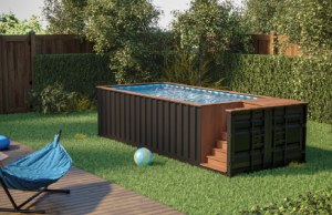 Zwembad in je tuin duur? Deze verbouwde zeecontainer kosten geen drol! Zeecontainer