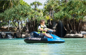 De Lidl verkoopt nu spotgoedkope gemotoriseerde Jetski’s voor kids! Lidl