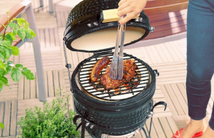 Lidl zet Grill Egg BBQ in de verkoop voor absolute spotprijs! Lidl