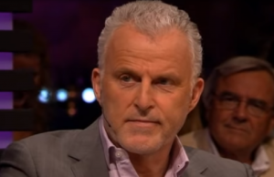Bekende website weigert video’s neergeschoten Peter R. de Vries te verwijderen Peter R. de Vries
