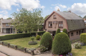 Kamer van huis uit Leusden op Funda komt regelrecht uit een horrorfilm! Funda