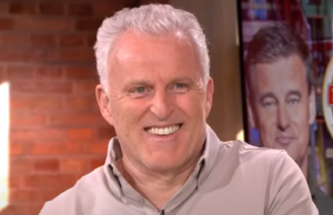 Teken hier: Petitie gestart om standbeeld van Peter R. de Vries in Amsterdam te plaatsen! Peter R. de Vries