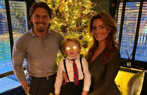 Zien: “André Hazes vertrekt uit Nederland mét Monique en kleine Dré!” André Hazes