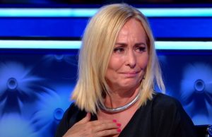 Zien: Pijnlijk nieuws voor Angela Groothuizen: “Dat was de laatste keer!” Angela Groothuizen