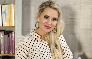 Zien: Plagiaatgoeroe Sonja Bakker krijgt de genadeklap: “Einde verhaal!” Sonja Bakker