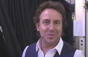 Zien: Marco Borsato duikt op en veroorzaakt ophef: “Dit is te vroeg!” Marco Borsato