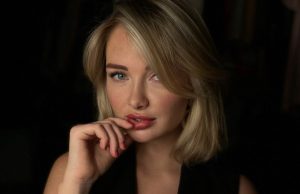 Zien: Maxime Meiland gaat voor wel héél gewaagd pakje: “Je ziet álles!” Maxime Meiland