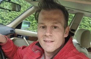 Rapper Sjors heeft ein-de-lijk een vriendin en je raadt nóóit wie het is! Rapper Sjors