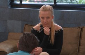 Meisje in Lang Leve de Liefde krijgt lastige vraag: “Wat is onze hoofdstad?” Lang Leve de Liefde