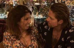 Video: Rachel Hazes en André Hazes vieren ‘Eén jaar clean’! Rachel Hazes