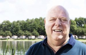 Roddelpraat plaatst schokkende video: ‘Peter Gillis is overleden’ Peter Gillis