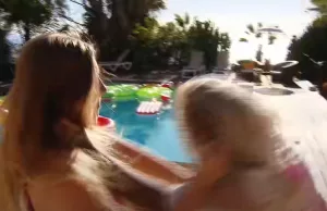 Zien: Ex on the Beach-Ellen gooit beker vol pis over Cynthia! Ex on the Beach