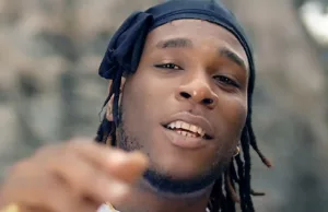 Foto: 17.000 fans wachten tevergeefs op Burna Boy in GelreDome: ‘Hij is in Amsterdam!’