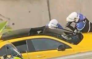 Rellen in voorsteden Parijs na deze video van Franse politie die tiener doodschiet! Parijs