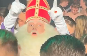 Sinterklaas heeft zaterdag eerst een feestje met het snoepgoed van Ferry Bouman gehad! Sinterklaas
