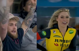 Beelden: Jake Paul moedigt Jutta Leerdam van de zijlijn aan als een wilde aap! Jutta Leerdam