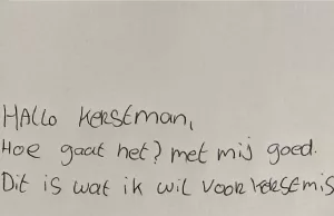 Vader maakt foto van hilarisch verlanglijstje van zijn zoontje voor Kerst! Verlanglijstje