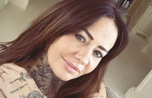 Wendy van Hout in veel te strak topje: ‘Ze vallen er bijna uit!’ Wendy van Hout