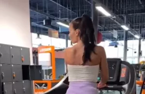 Hilariteit om beelden van Nicol Kremers in de sportschool: ‘Waar is je reet gebleven!?’ Nicol Kremers