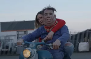 Dit betaal je nu om Boer Harm een half uurtje op je feestje te laten optreden! Boer Harm