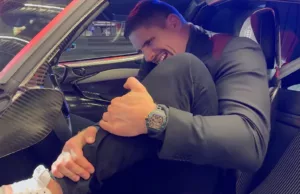 Rico Verhoeven koopt nieuwe supercar van 3 miljoen: ‘Ik kom er niet meer uit…’ Rico Verhoeven
