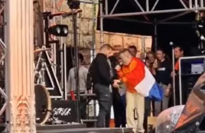 Video: Boer Harm blijkt tóch niet David Bouman want Bouman staat naast hem! Boer Harm