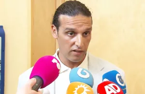 Ali B in één klap financieel aan de grond: ‘Verkeerde pad op!’ Ali B