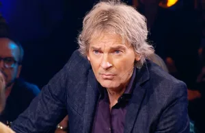 Matthijs van Nieuwkerk is plots onherkenbaar en verhuist voorgoed uit Amsterdam! Matthijs van Nieuwkerk