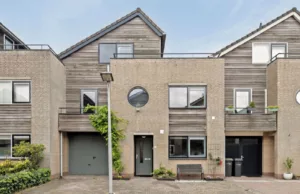 Huis van Funda verwijderd omdat eigenaresse een bizarre ‘hobbykamer’ heeft! Funda