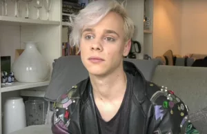 Floris verdrietig wanneer hij ‘meneer’ genoemd wordt: ‘Ben geen man of vrouw maar ‘iets’!’ Genderfluïde