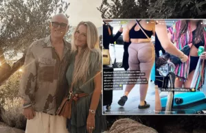 Vrouw van René van der Gijp maakt foto’s van mensen op vliegveld om ze belachelijk te maken!