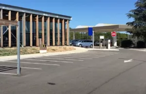 Nederlands stel vergeet dochter in Frankrijk, komen er pas na 200 km achter! Nederlands