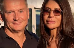 Olcay Gulsen ruilt ene multimiljonair in voor een andere multimiljonair tijdens vakantie! Olcay Gulsen