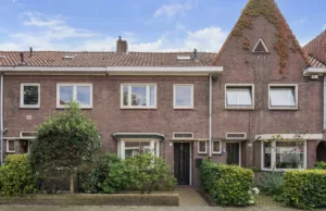 Kopen Zonder Kijken-stel zet huis na 3 jaar alweer te koop, dit levert het op! Kopen Zonder Kijken