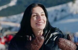 Oorlog: Antine zoekt Monique en Mike op in Seefeld om peperdure spullen terug te halen! Winter Vol Liefde