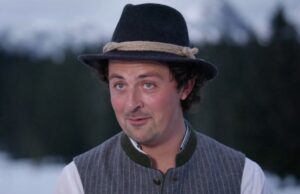 Mike uit Winter Vol Liefde heeft wél een dame overgehouden aan het programma: ‘Gepusht door zijn moeder!’