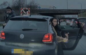 Volkswagen Polo-tokkies woest omdat ze ‘niet genoeg ruimte’ krijgen tijdens het te laat ritsen! Volkswagen Polo