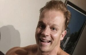 Rapper Sjors duikt plots ongelooflijk afgetraind op: ‘Die zit zwáár aan de anabolen!’