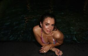 Jada Borsato gaat uit de kleren en mannelijk Nederland is verliefd! Jada Borsato