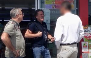 Oplichter van man die gehandicapt raakte na hersenbloeding krijgt zelf hersenbloeding na confrontatie Kees van der Spek Kees van der Spek