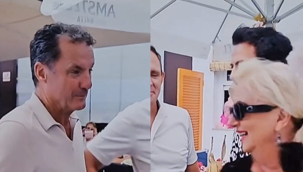 John de Bever Monique