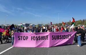 Klimaatactivisten die A12 blokkeerden worden tóch bestraft, en flink ook!