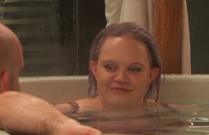 Helma zet alles in de strijd om Paul te verleiden in de Lang Leve de Liefde-hottub