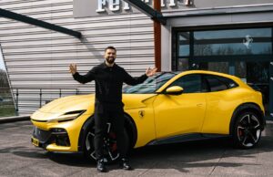Influencer Kosso woest op verzekeraars die zijn Ferrari van 630K weigeren: ‘Discriminatie’