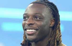 Belgische presentatrice over WK-speler Jérémy Doku die bij de bevalling van zijn kind is: ‘Walgelijk!’