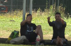 Overlast rondom opvanglocatie Ter Apel loopt uit de klauwen: ‘Medewerkers dragen steekwerende vesten’